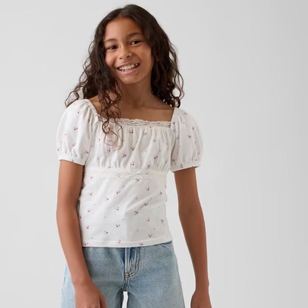 NWOT Gap Kids Lace-Trim Puff-Sleeve Top Size L